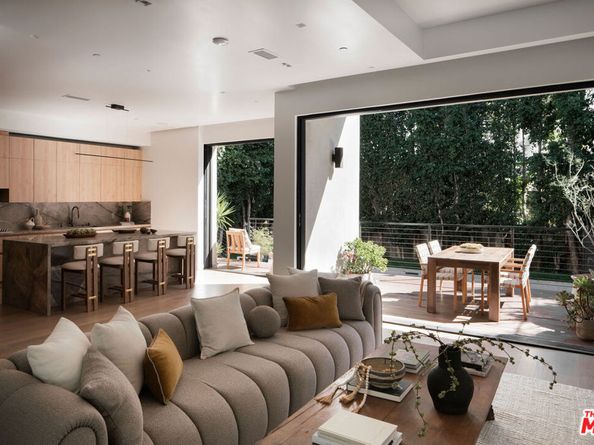 10326 Keswick Avenue, Los Angeles CA 90064