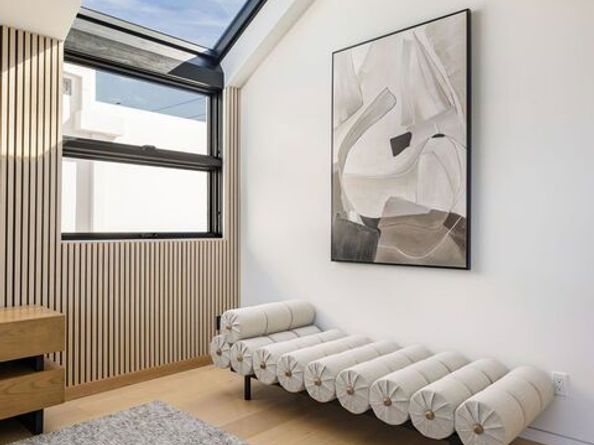 822 Superba Avenue, Venice CA 90291