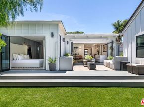 13817 Bessemer Street, Valley Glen CA 91401
