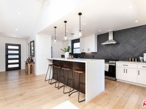 13817 Bessemer Street, Valley Glen CA 91401
