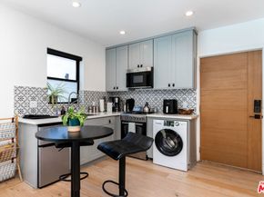 13817 Bessemer Street, Valley Glen CA 91401
