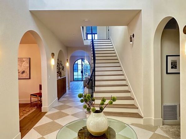 344 N Vista Street, Los Angeles CA 90036