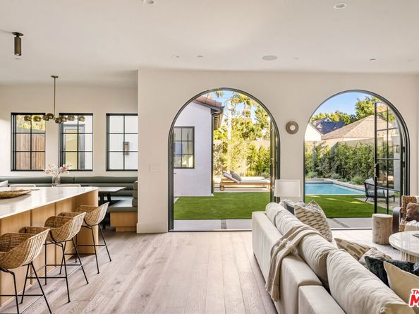 344 N Vista Street, Los Angeles CA 90036