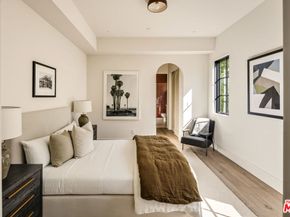 344 N Vista Street, Los Angeles CA 90036