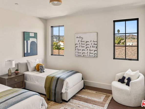 344 N Vista Street, Los Angeles CA 90036