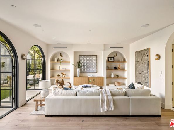 344 N Vista Street, Los Angeles CA 90036