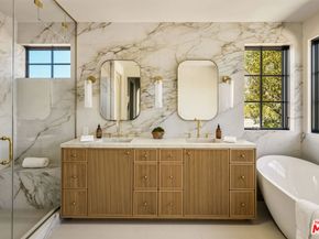 344 N Vista Street, Los Angeles CA 90036