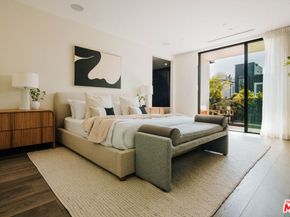 515 N Harper Avenue, Los Angeles CA 90048