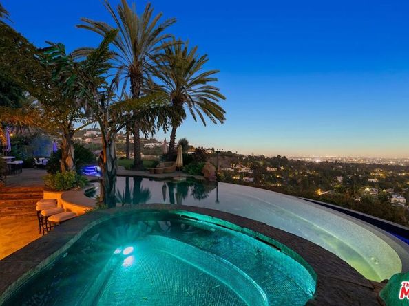 10066 Cielo Drive, Beverly Hills CA 90210