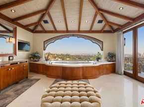 10066 Cielo Drive, Beverly Hills CA 90210