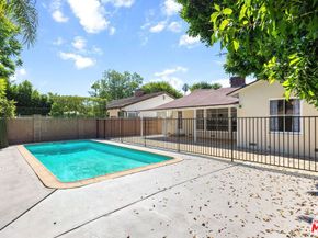 15519 Huston Street, Encino CA 91436