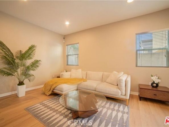 14554 Kittridge Street, Van Nuys CA 91405