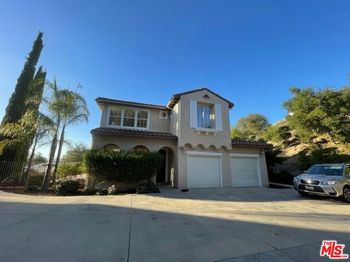 11040 Renaissance Drive