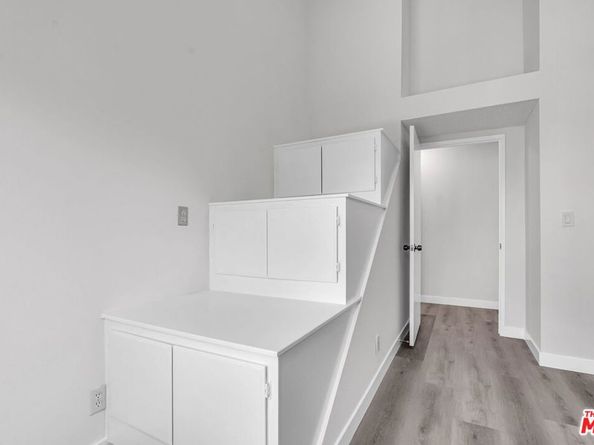 15125 Nordhoff Street 20, North Hills CA 91343