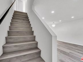 15125 Nordhoff Street 20, North Hills CA 91343