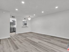 15125 Nordhoff Street 20, North Hills CA 91343
