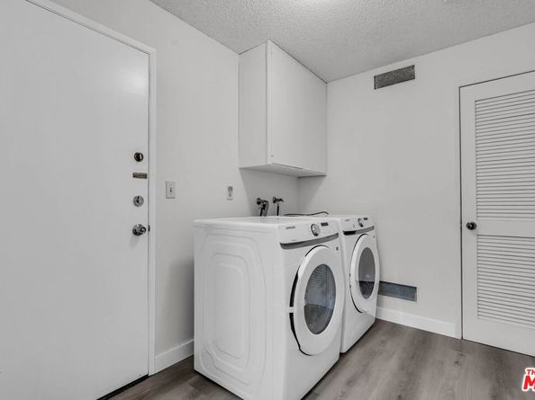 15125 Nordhoff Street 20, North Hills CA 91343