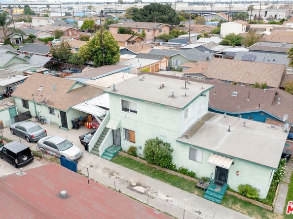 1166 E 64th Street, Los Angeles CA 90001