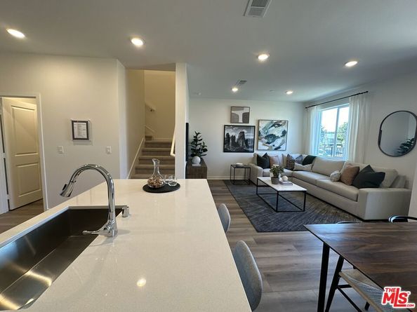 1858 W Merced Avenue, West Covina CA 91790