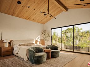 11556 Blix Street, Valley Village CA 91602