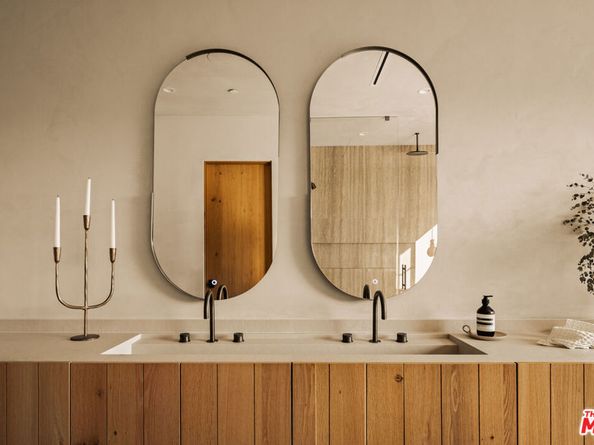 11556 Blix Street, Valley Village CA 91602