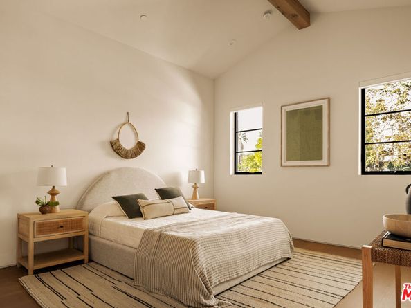 11556 Blix Street, Valley Village CA 91602