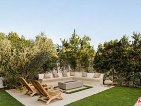 11556 Blix Street, Valley Village CA 91602