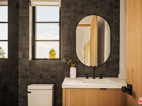 11556 Blix Street, Valley Village CA 91602