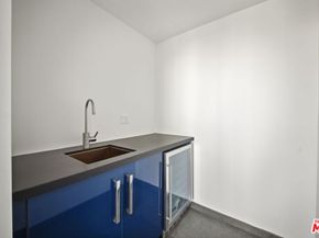 212 Bay Street 101, Santa Monica CA 90405