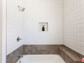 1570 S Hayworth Avenue, Los Angeles CA 90035