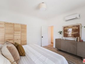 1570 S Hayworth Avenue, Los Angeles CA 90035