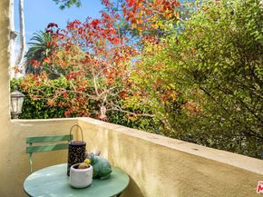 933 17th Street 14, Santa Monica CA 90403