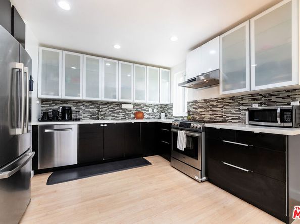 933 17th Street 14, Santa Monica CA 90403