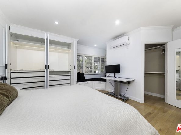 933 17th Street 14, Santa Monica CA 90403