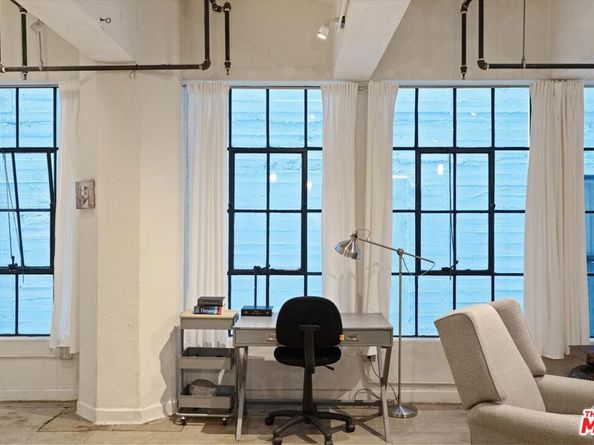 746 S Los Angeles Street 403, Los Angeles CA 90014