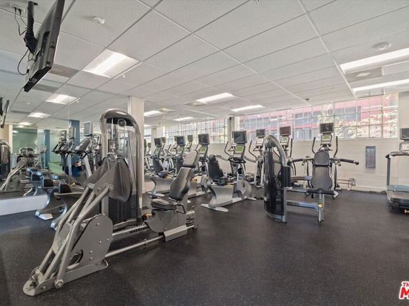 746 S Los Angeles Street 403, Los Angeles CA 90014