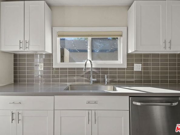 1656 S Rimpau Boulevard, Los Angeles CA 90019