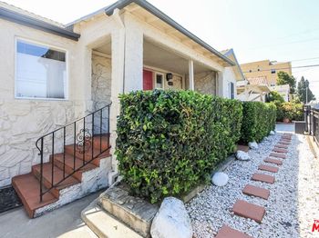 1656 S Rimpau Boulevard