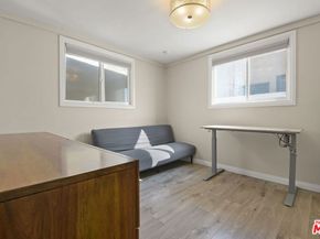 1656 S Rimpau Boulevard, Los Angeles CA 90019