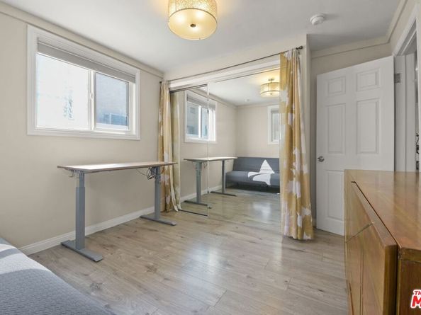 1656 S Rimpau Boulevard, Los Angeles CA 90019