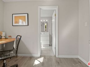 1656 S Rimpau Boulevard, Los Angeles CA 90019