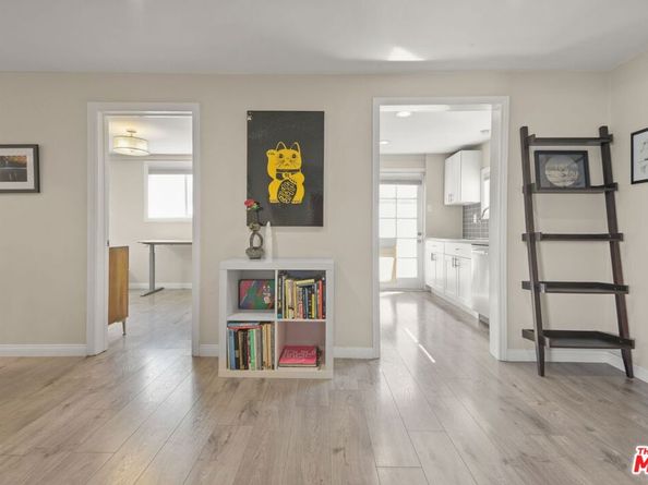 1656 S Rimpau Boulevard, Los Angeles CA 90019