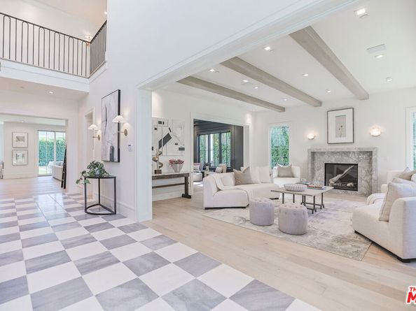 1072 Amalfi Drive, Pacific Palisades CA 90272