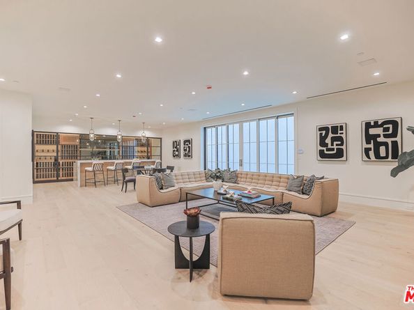 1072 Amalfi Drive, Pacific Palisades CA 90272