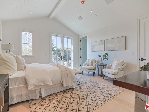 1072 Amalfi Drive, Pacific Palisades CA 90272
