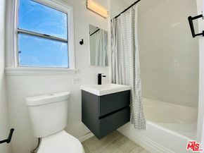 2200 S Normandie Avenue, Los Angeles CA 90007