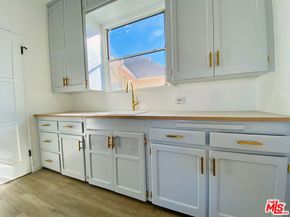 2200 S Normandie Avenue, Los Angeles CA 90007