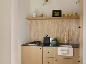 7841 Stewart Avenue, Los Angeles CA 90045