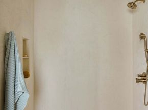 7841 Stewart Avenue, Los Angeles CA 90045