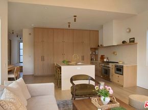 7841 Stewart Avenue, Los Angeles CA 90045